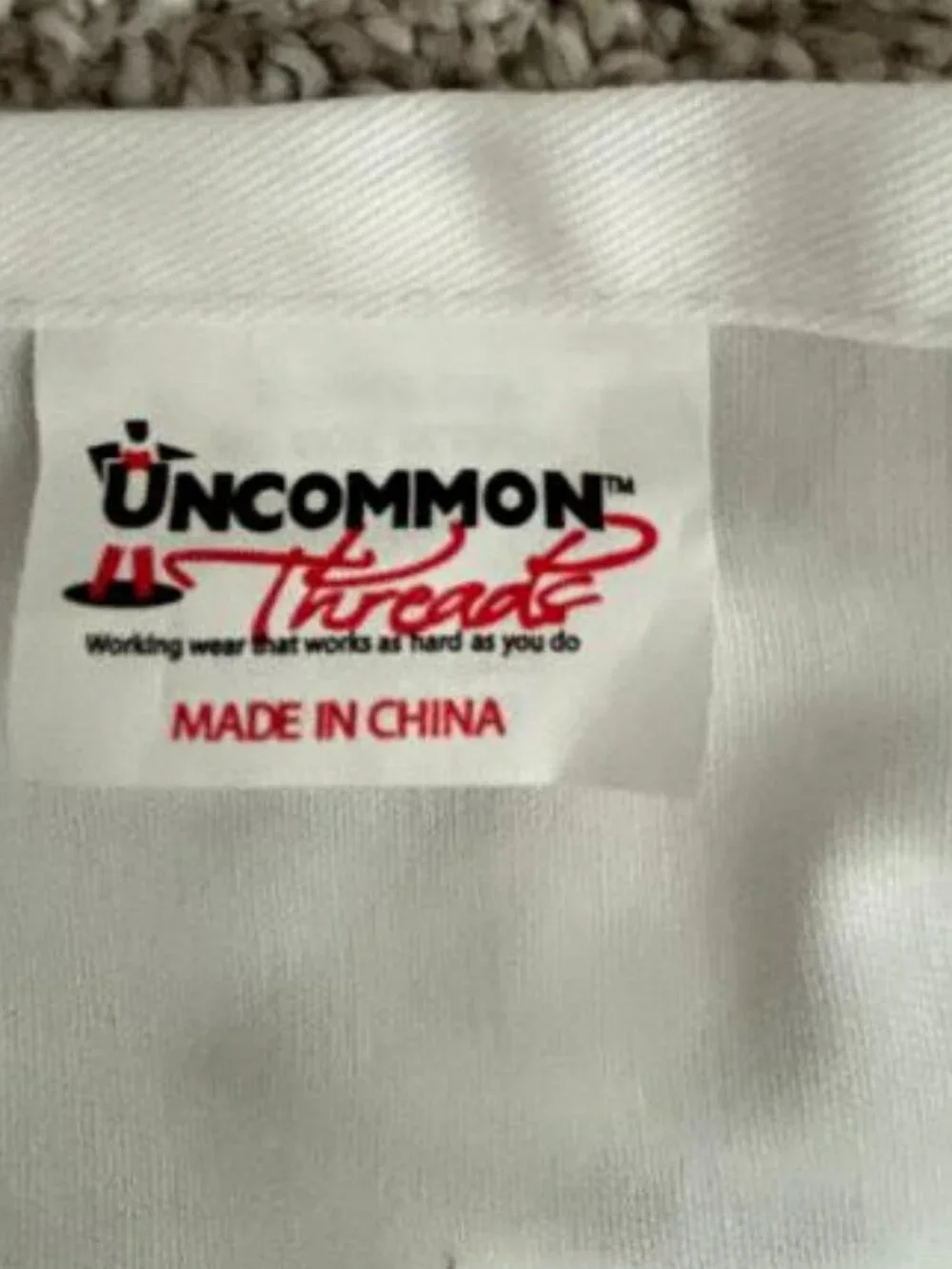 Buc-ee’s White Original Logo Apron Adjustable Kitchen NWOT